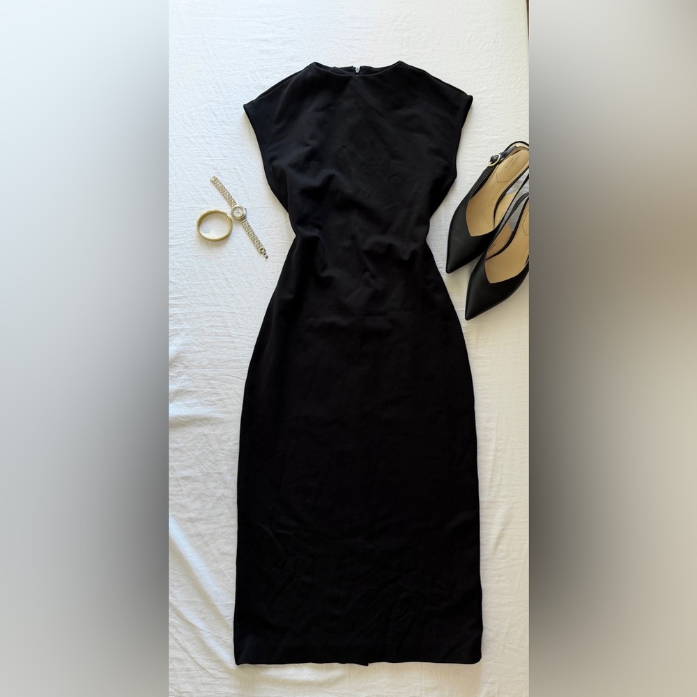 Calvin Klein Black Maxi Dress with Cap Sleeves,size 2